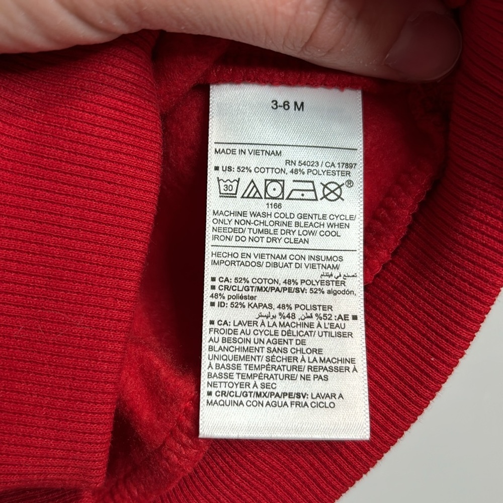 5 for $20! Old Navy Hearts Red Sweater Size 3-6M - Picture 5 of 5